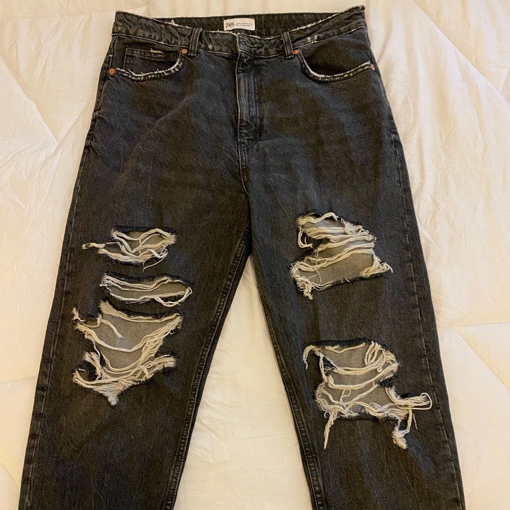 Zara High waisted Black ripped mom jeans size 12 large